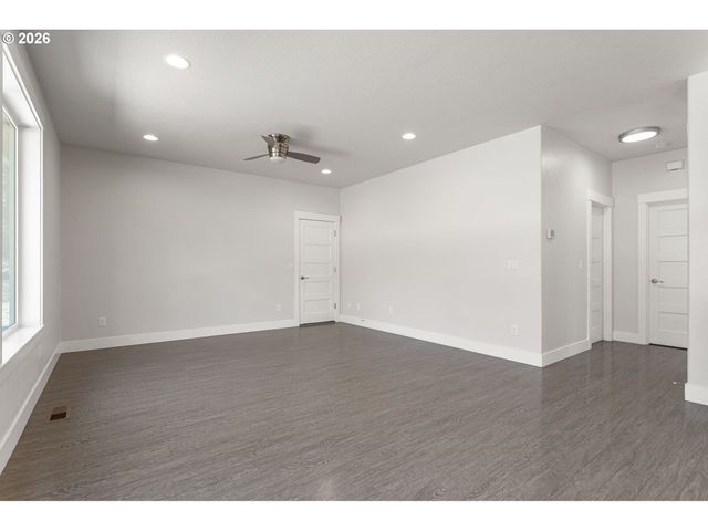 17100 Ne 299TH St, Yacolt, WA 98675