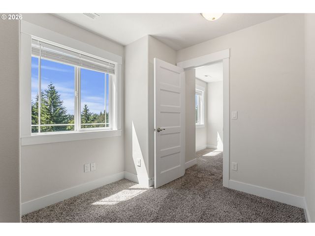 17100 Ne 299TH St, Yacolt, WA 98675