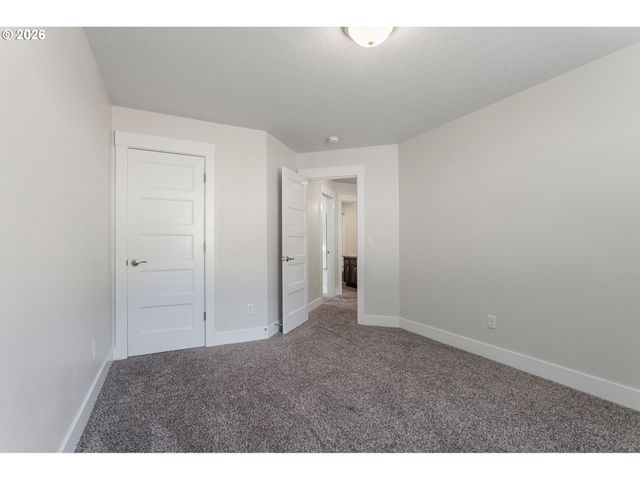 17100 Ne 299TH St, Yacolt, WA 98675