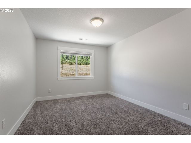 17100 Ne 299TH St, Yacolt, WA 98675