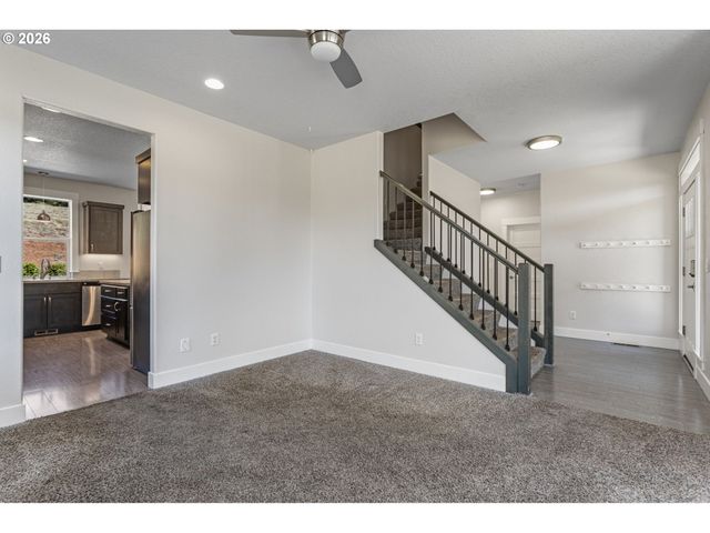 17100 Ne 299TH St, Yacolt, WA 98675