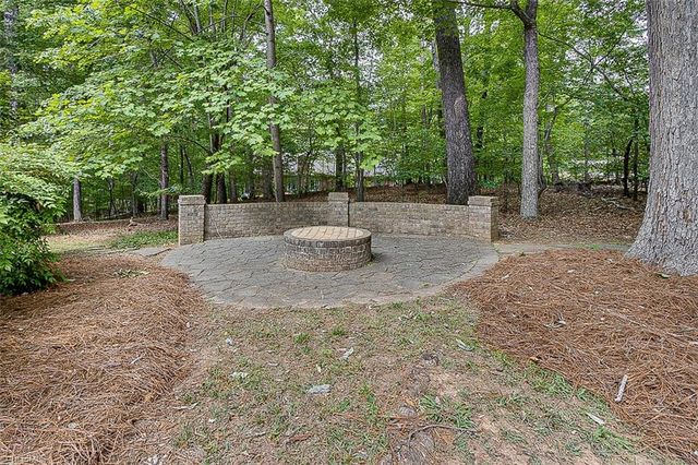 1563 Bluebird Lane, Asheboro, NC 27205