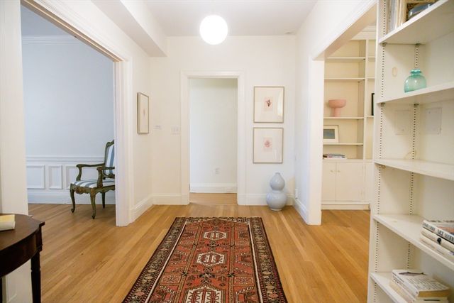 986 Memorial Drive 404, Cambridge, MA 02138