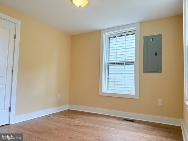 107 NW FRONT ST, Milford, DE 19963