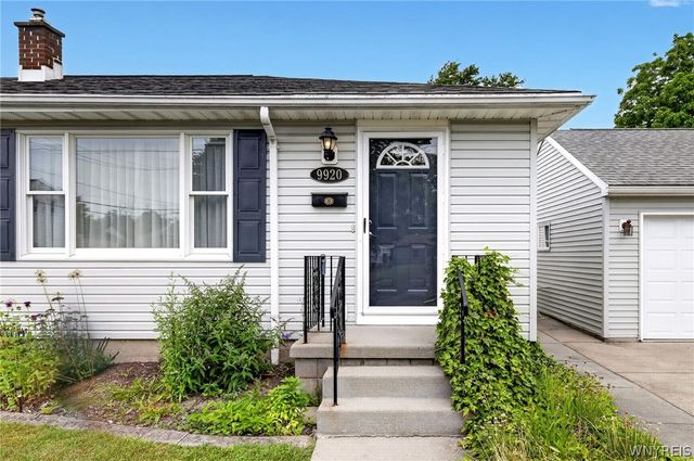 9920 Moschel Court, Niagara Falls, NY 14304