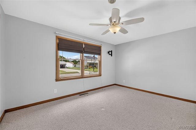 9920 Moschel Court, Niagara Falls, NY 14304