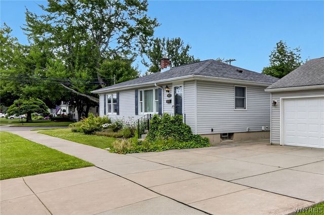 9920 Moschel Court, Niagara Falls, NY 14304