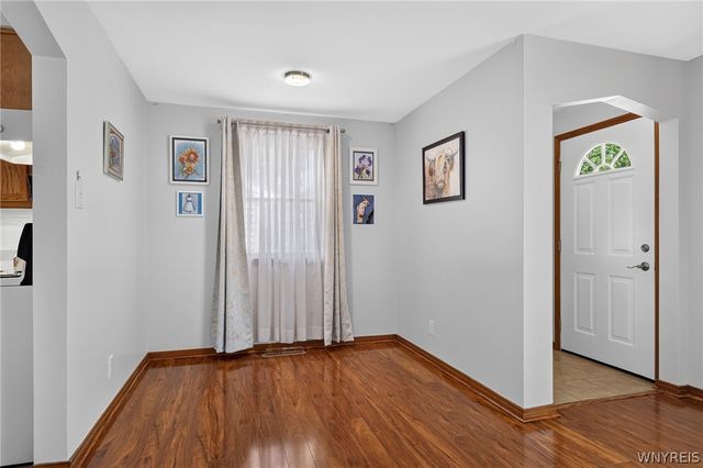 9920 Moschel Court, Niagara Falls, NY 14304