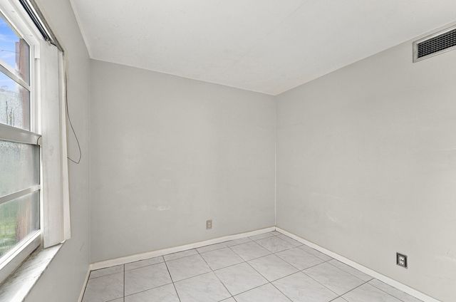 3668 N UNIVERSITY Drive D-7, Coral Springs, FL 33065