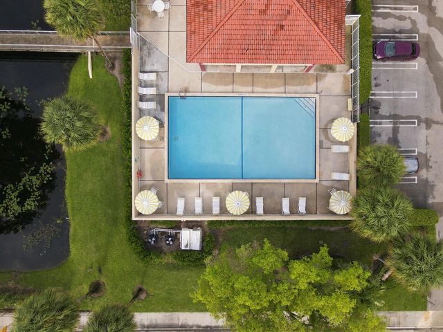 3668 N UNIVERSITY Drive D-7, Coral Springs, FL 33065