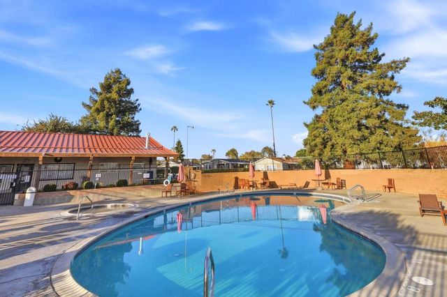 1085 Tasman Drive, Sunnyvale, CA 94089