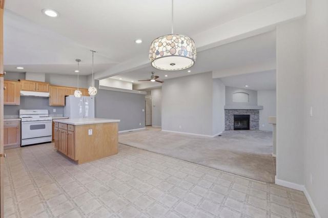 1085 Tasman Drive, Sunnyvale, CA 94089