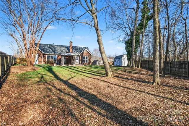 2801 Ashe Croft Drive, Indian Trail, NC 28079