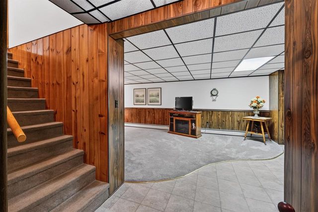 1610 Homberg Lane, Madison, WI 53716