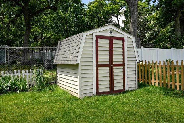 1610 Homberg Lane, Madison, WI 53716