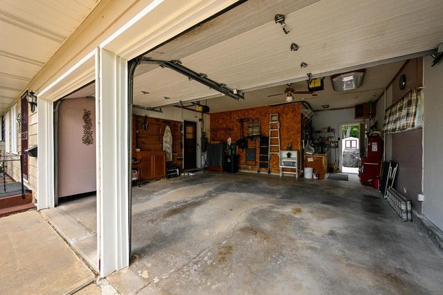 1610 Homberg Lane, Madison, WI 53716