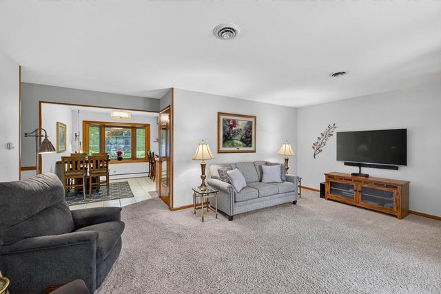 1610 Homberg Lane, Madison, WI 53716