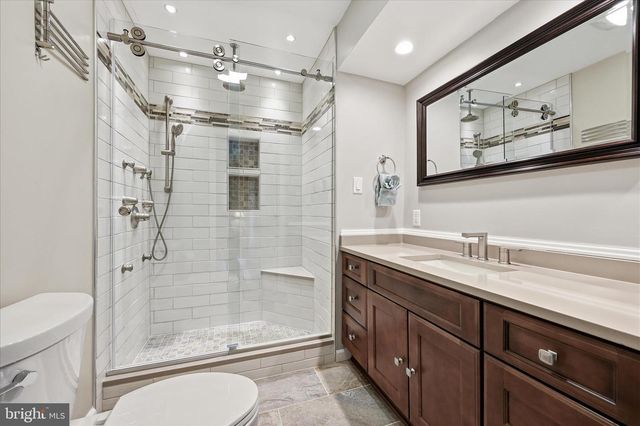 6714 MEADOWLAWN CIR, New Market, MD 21774