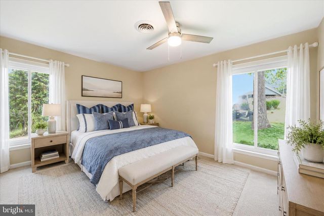 6714 MEADOWLAWN CIR, New Market, MD 21774