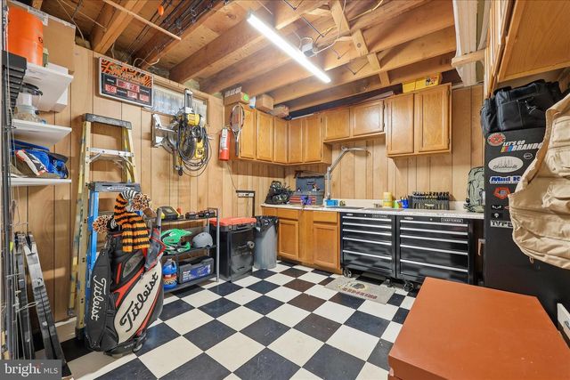 6714 MEADOWLAWN CIR, New Market, MD 21774