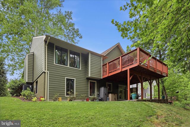 6714 MEADOWLAWN CIR, New Market, MD 21774