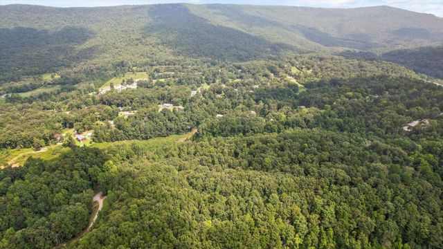 6180 Slygo Road, Wildwood, GA 30757