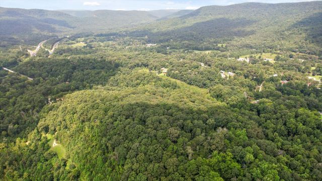6180 Slygo Road, Wildwood, GA 30757