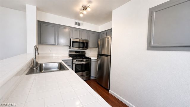 2251 Wigwam Parkway 925, Henderson, NV 89074