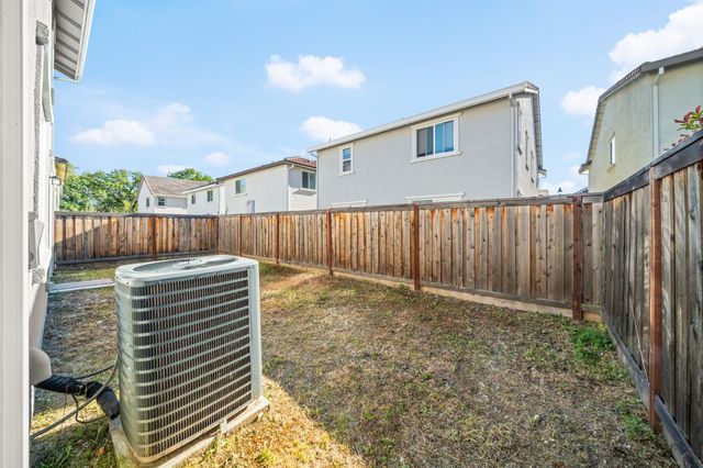 4318 White Fir Loop, Rocklin, CA 95677