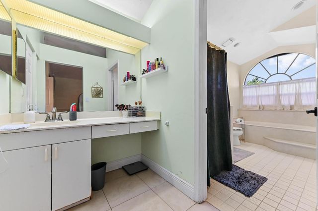 8078 Popash Court, Boynton Beach, FL 33472