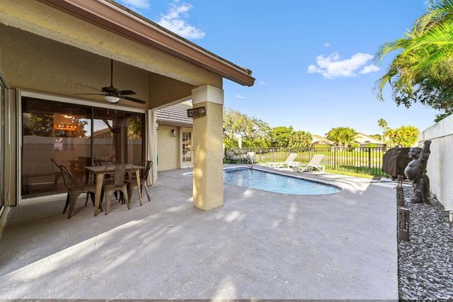 8078 Popash Court, Boynton Beach, FL 33472