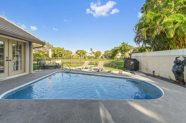 8078 Popash Court, Boynton Beach, FL 33472