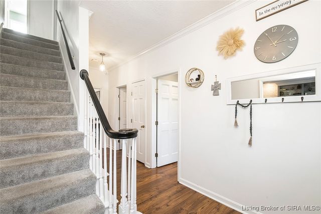 1609 Tall Oaks Drive, Jeffersonville, IN 47130