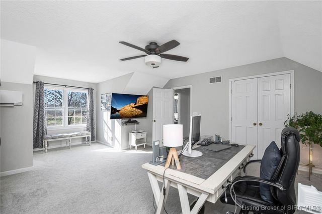 1609 Tall Oaks Drive, Jeffersonville, IN 47130