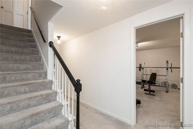 1609 Tall Oaks Drive, Jeffersonville, IN 47130