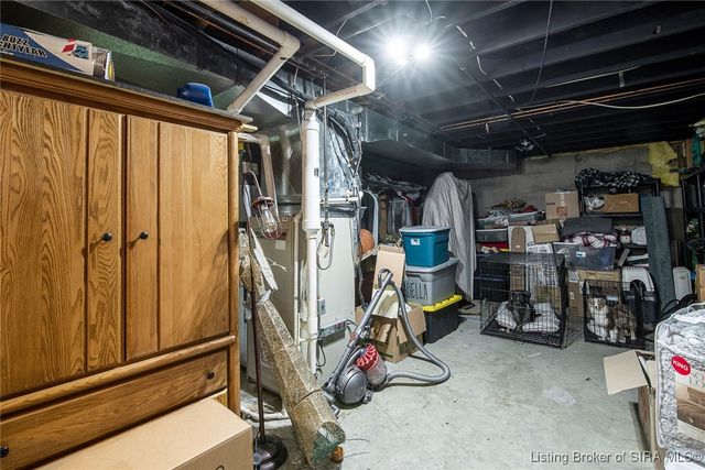 1609 Tall Oaks Drive, Jeffersonville, IN 47130