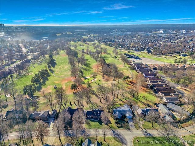 1609 Tall Oaks Drive, Jeffersonville, IN 47130