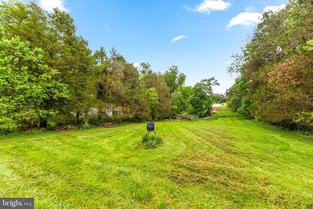 11809 CEDAR LN, Kingsville, MD 21087