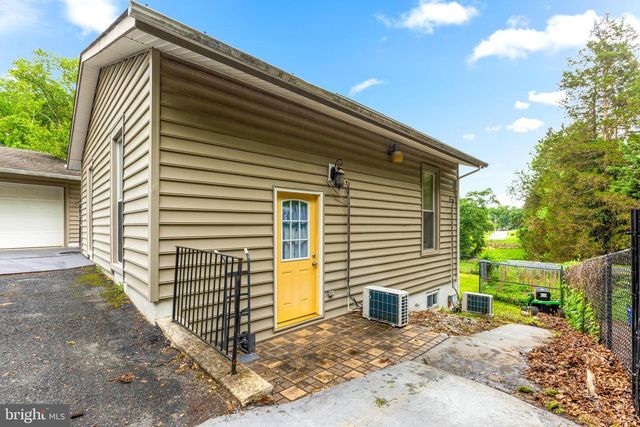 11809 CEDAR LN, Kingsville, MD 21087