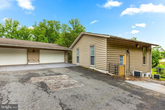 11809 CEDAR LN, Kingsville, MD 21087