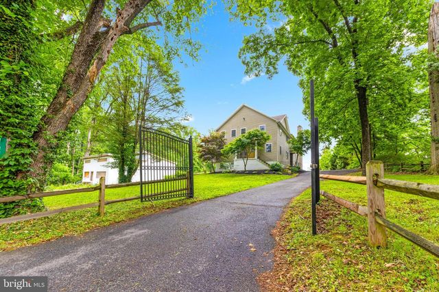 11809 CEDAR LN, Kingsville, MD 21087