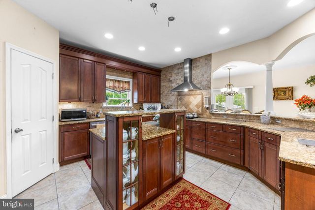 11809 CEDAR LN, Kingsville, MD 21087