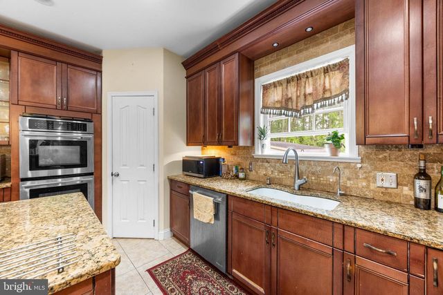 11809 CEDAR LN, Kingsville, MD 21087
