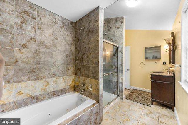 11809 CEDAR LN, Kingsville, MD 21087