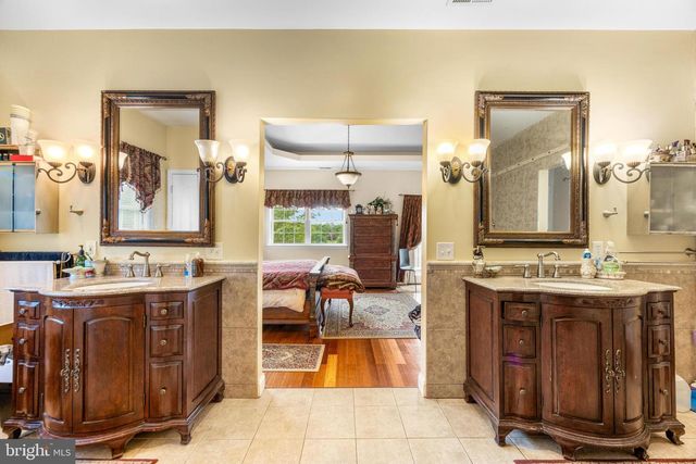 11809 CEDAR LN, Kingsville, MD 21087