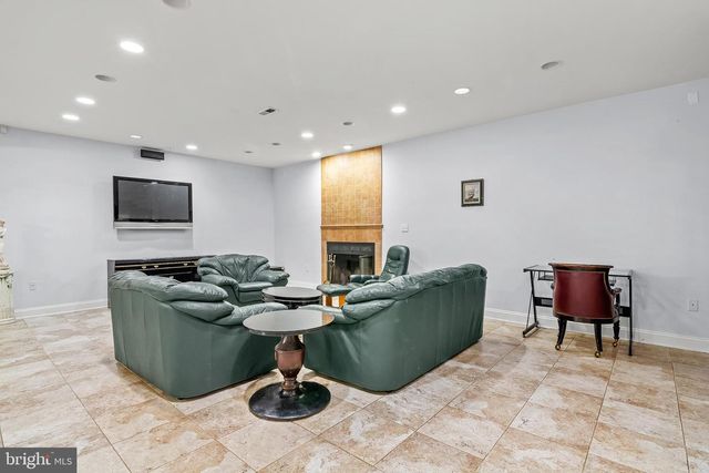 11809 CEDAR LN, Kingsville, MD 21087