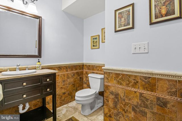 11809 CEDAR LN, Kingsville, MD 21087