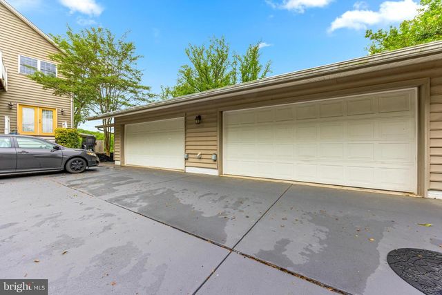11809 CEDAR LN, Kingsville, MD 21087