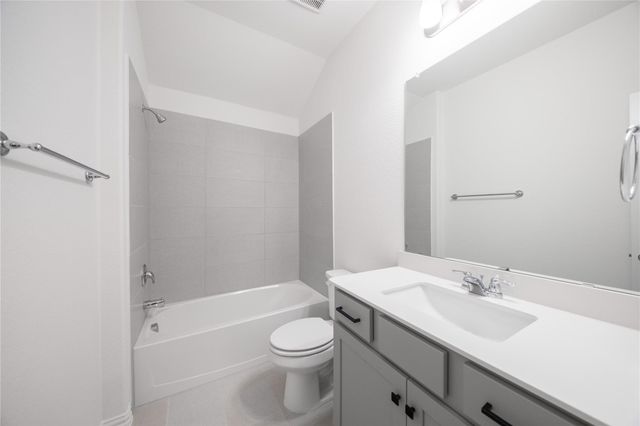 1800 Briar Rose Drive, Denton, TX 76207