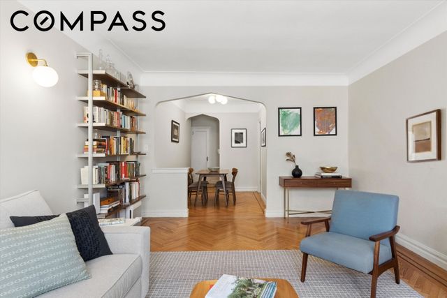 680 W 204th St Apt 5F, New York City, NY 10034